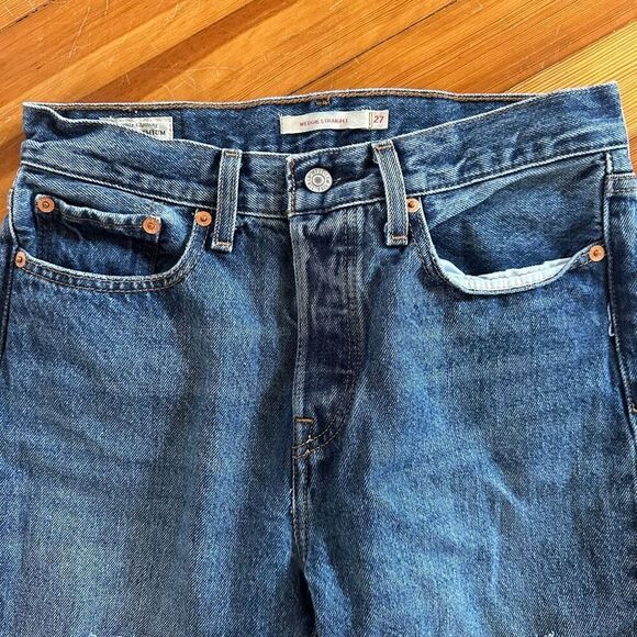 Levi’s Premium Denim Wedgie Straight Jeans in Carry Kerry Medium Wash Size 27 - Picture 4 of 6